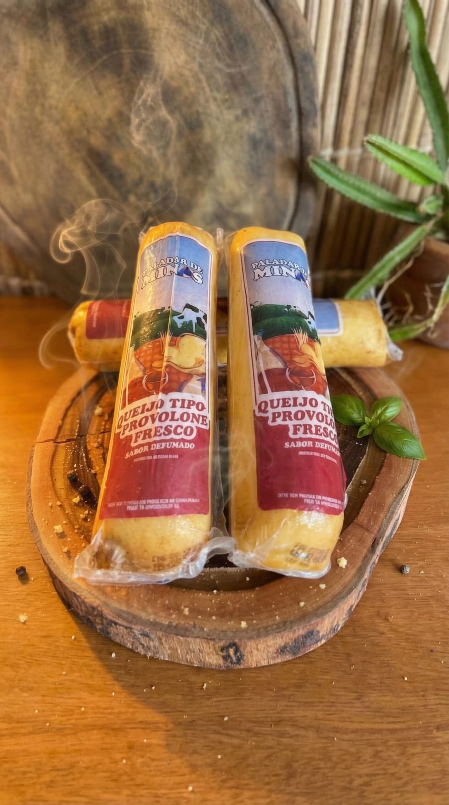 QUEIJO PROVOLONE FRESCO