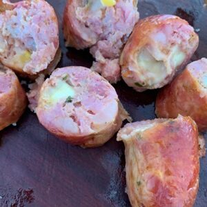 LINGUIÇA DE BACON, QUEIJO E MILHO